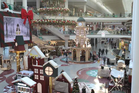 A photo of a Christmas scene iside a shopping mall in Beijing, China.